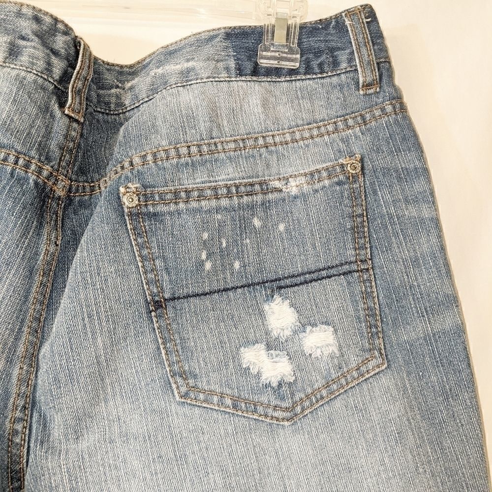 Bongo Distressed Destroyed Denim Bermuda S…‎ - Picture 3 of 7
